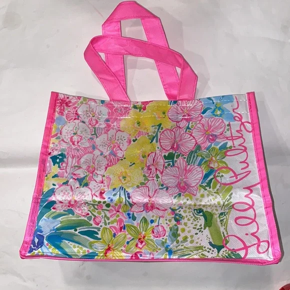 Lilly Pulitzer Pink Gift Bag Tote Floral Garden Leopard Plastic Reusable 11 x 9 - Picture 2 of 7